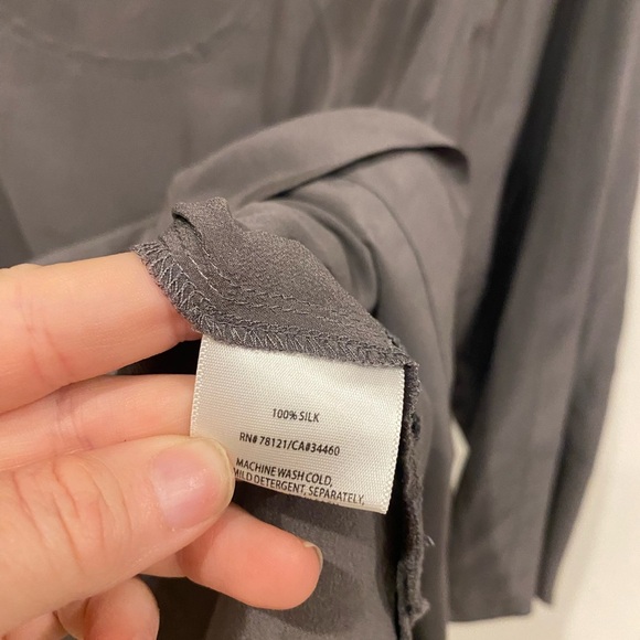 Eileen Fisher Top Women's Size Small Gray Silk Layered Quiet Luxury - Picture 3 of 4